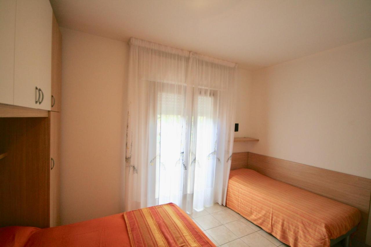 Ba- Tintoretto Apartments - Lignano Sabbiadoro Eksteriør billede